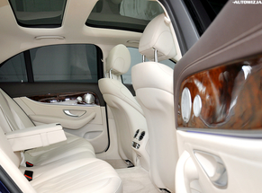 Mercedes Benz E-Klasse E300 4Matic New